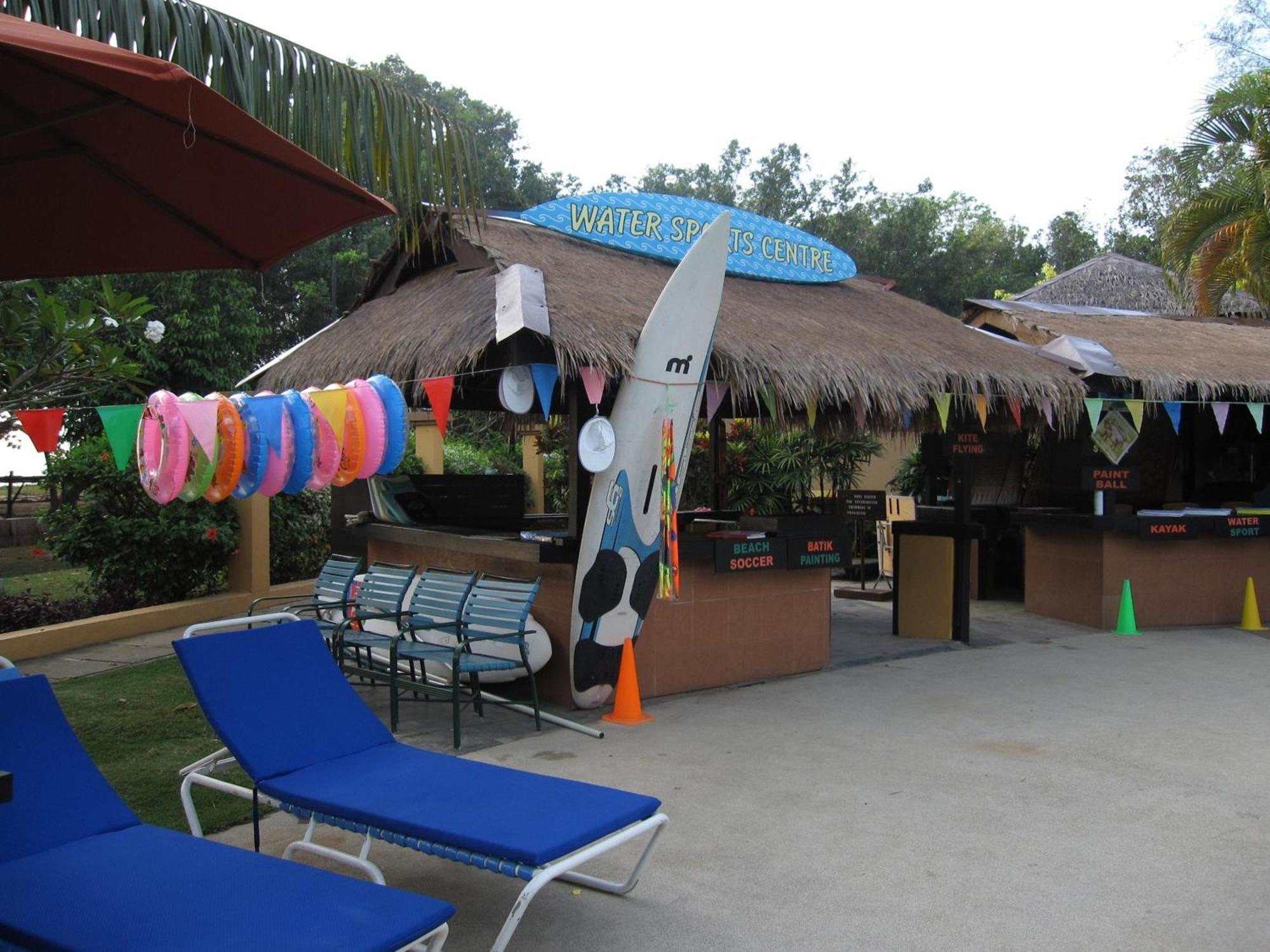 Swiss-Garden Beach Resort, Kuantan Ngoại thất bức ảnh